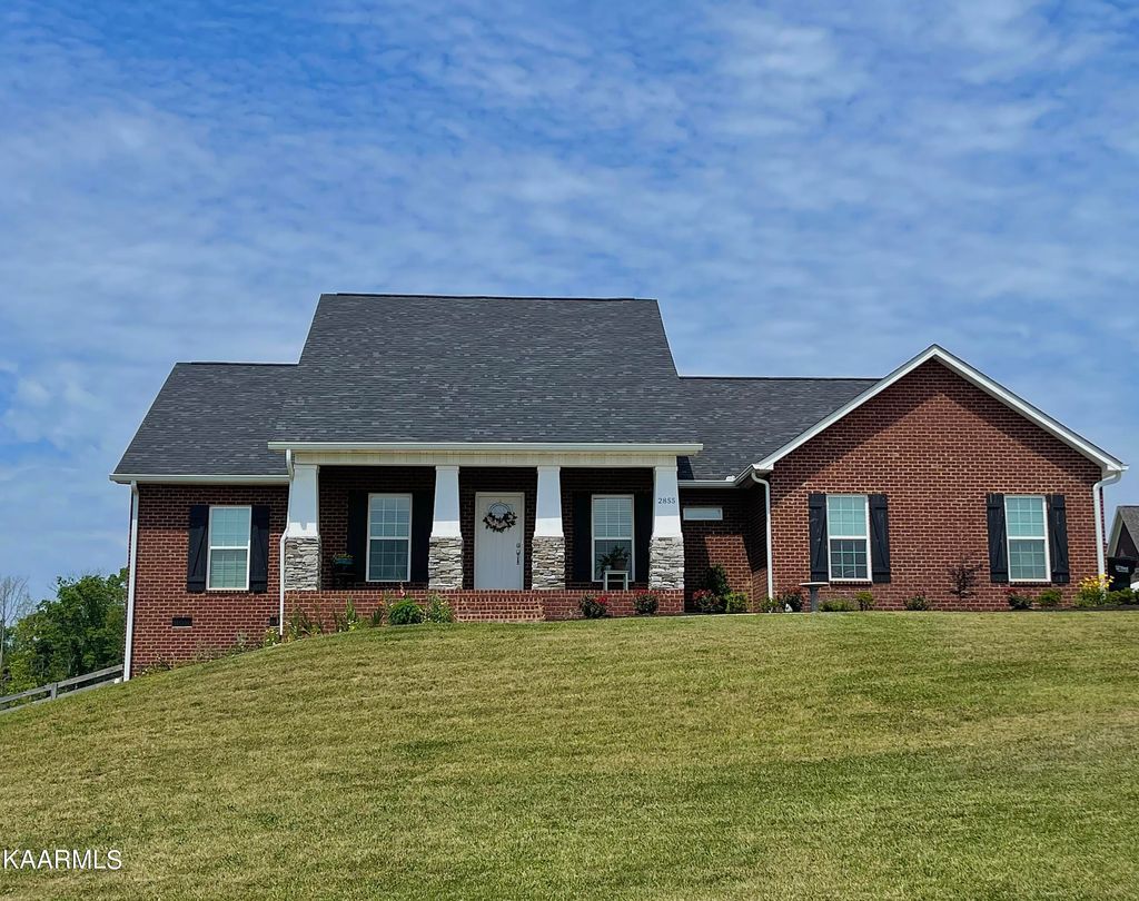 Photo of 2855 Sagegrass Drive, Louisville, TN 37777 (MLS # 1229405)
