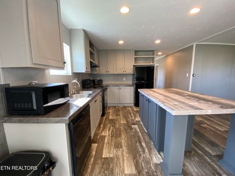 Tiny photo for 671 Towers Drive, Dandridge, TN 37725 (MLS # 1318611)