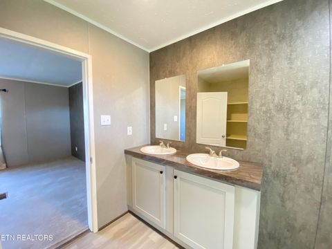 Tiny photo for 671 Towers Drive, Dandridge, TN 37725 (MLS # 1318611)