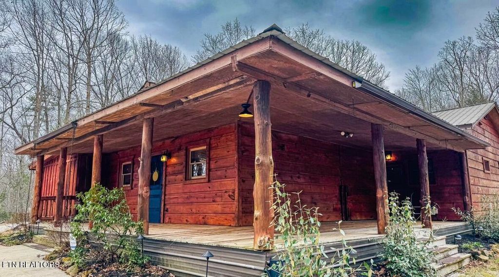 Photo of 495 Bear Hollow Rd, Oneida, TN 37841 (MLS # 1333555)