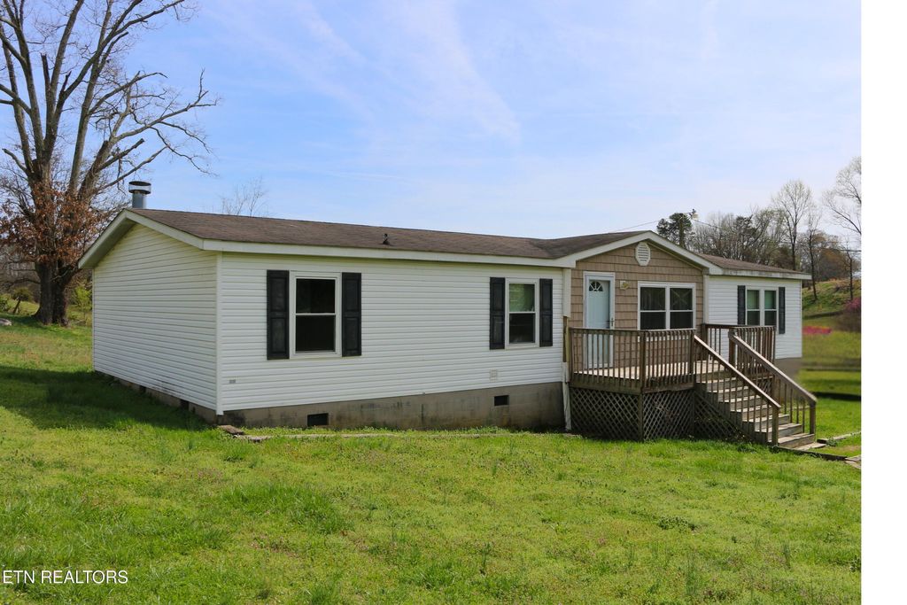 Photo of 680 Forkners Chapel Rd, Sweetwater, TN 37874 (MLS # 1334108)