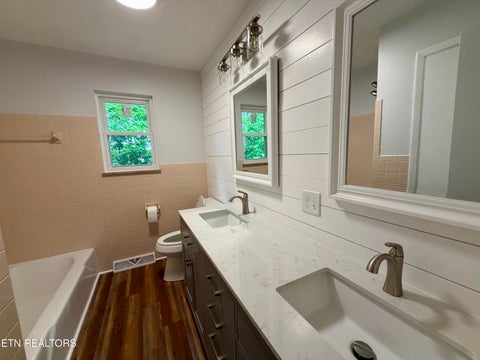 Tiny photo for 6612 Hummer Lane, Knoxville, TN 37912 (MLS # 1347323)