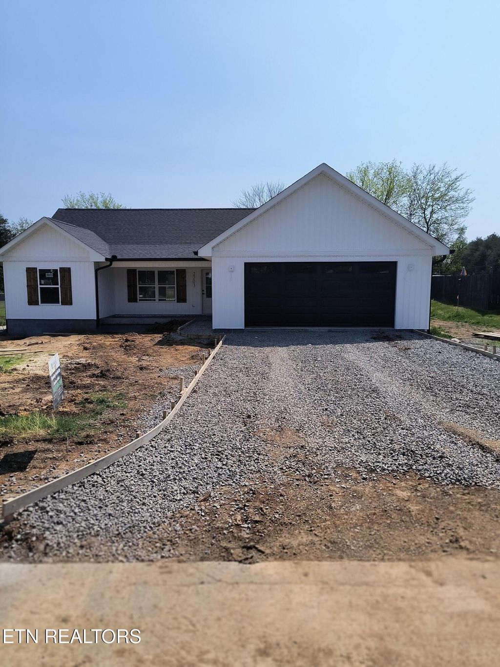 Photo of 2203 Pinewood Drive, Maryville, TN 37803 (MLS # 1329670)
