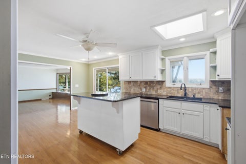 Tiny photo for 761 Toestring Cove Rd, Spring City, TN 37381 (MLS # 1359924)