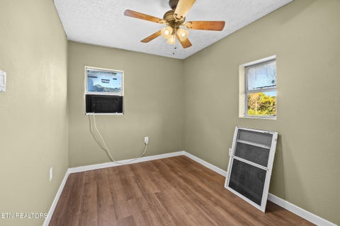 Tiny photo for 508 Paintbrush Rd, Newport, TN 37821 (MLS # 1360175)