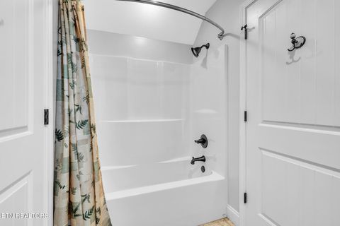 Tiny photo for 487 Lochmere Drive, Morristown, TN 37814 (MLS # 1328183)