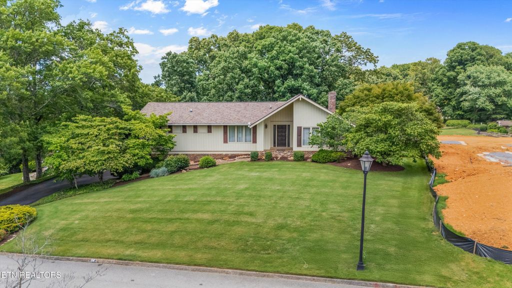 Photo of 216 Saint Andrews Drive, Knoxville, TN 37934 (MLS # 1313604)