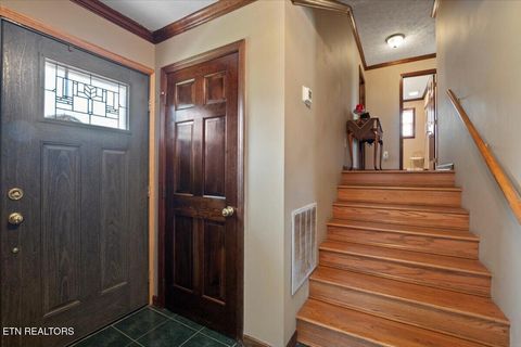 Tiny photo for 121 E Village Circle, LaFollette, TN 37766 (MLS # 1323242)