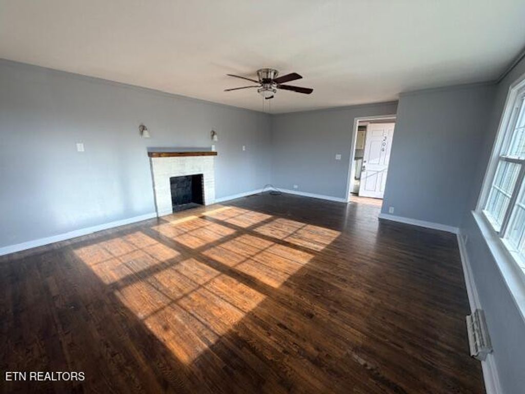 Photo of 206 Cheryl Lane, Clinton, TN 37716 (MLS # 1329558)