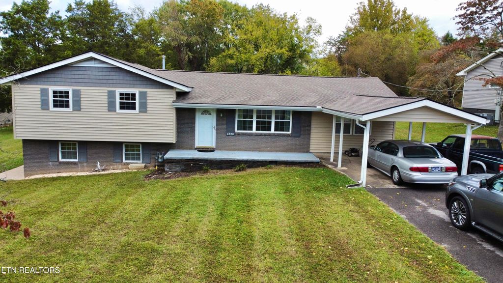 Photo of 6920 Ferndale Rd, Knoxville, TN 37918 (MLS # 1318319)