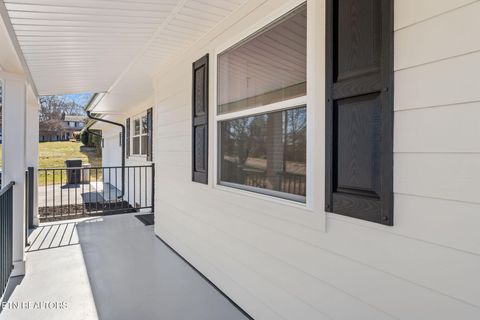 Tiny photo for 221 Medford Rd, Knoxville, TN 37922 (MLS # 1327681)