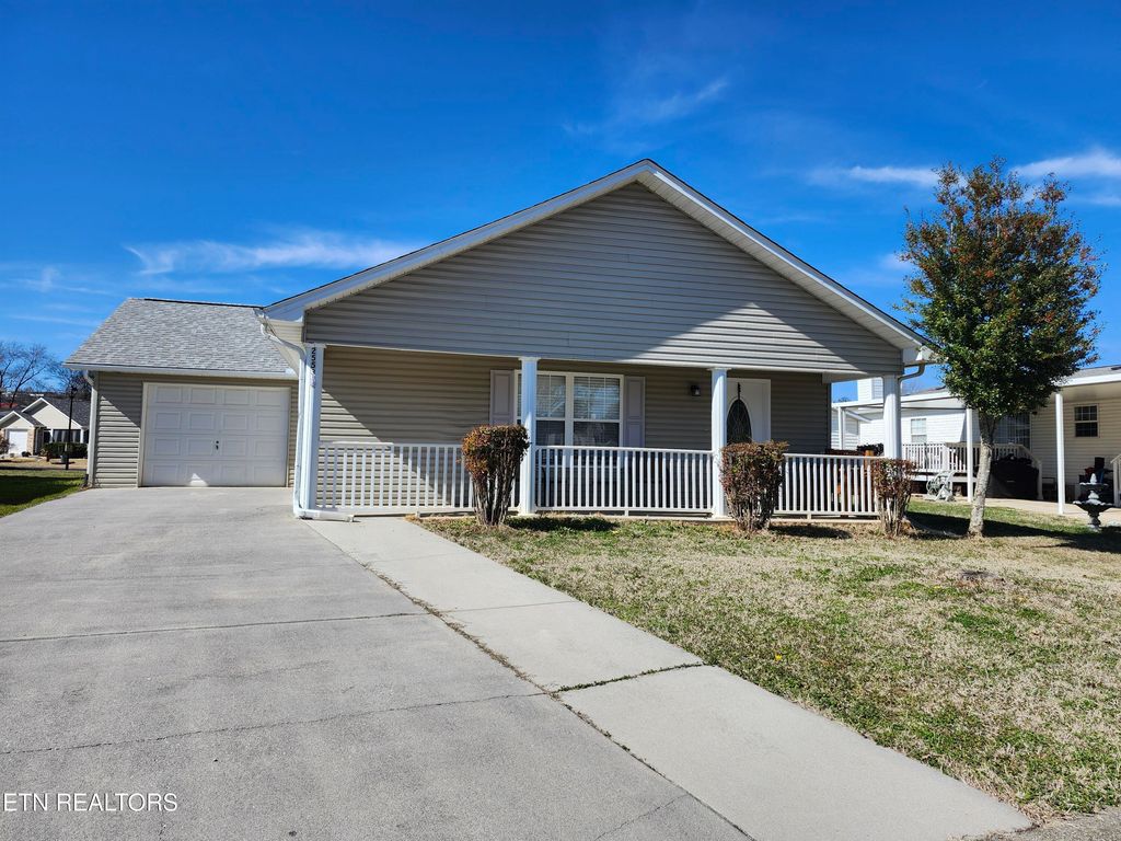 Photo of 2553 Bay Meadows Way, Sevierville, TN 37876 (MLS # 1332055)