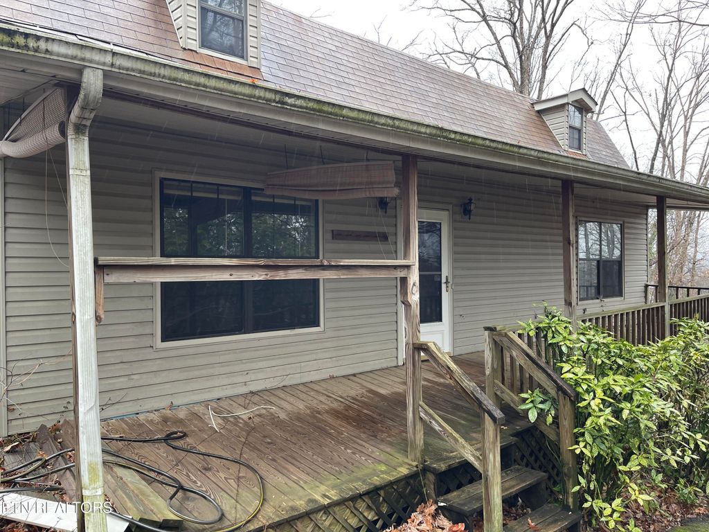 Photo of 3525 Calvert St, Rockford, TN 37853 (MLS # 1255334)