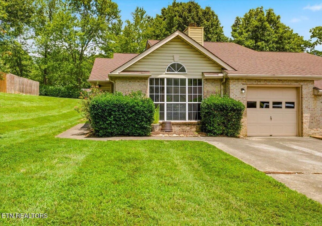 Photo of 1508 Spelling Way, Knoxville, TN 37909 (MLS # 1358691)