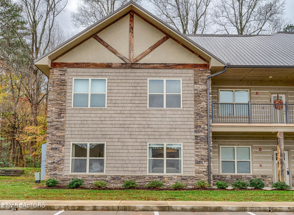 Photo of 229 Bishops Cap Circle #101, Townsend, TN 37882 (MLS # 1296631)