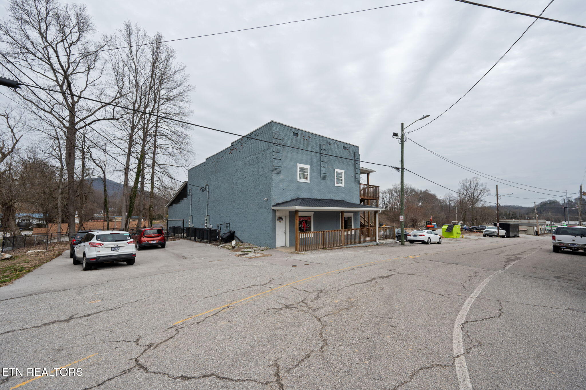 214 Main St