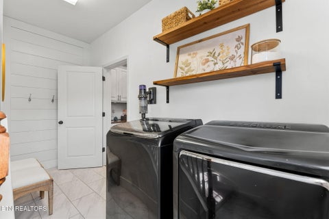 Tiny photo for 1029 Garnet Hill Drive, Lenoir City, TN 37772 (MLS # 1357476)