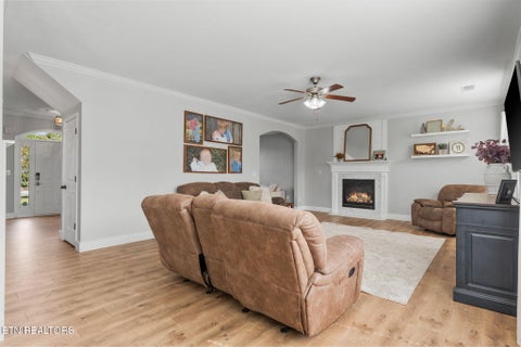 Tiny photo for 1029 Garnet Hill Drive, Lenoir City, TN 37772 (MLS # 1357476)