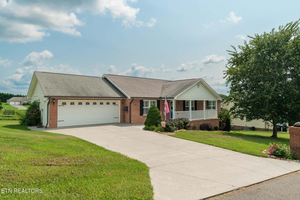 Photo of 2609 Covington Circle, Sevierville, TN 37876 (MLS # 1350143)