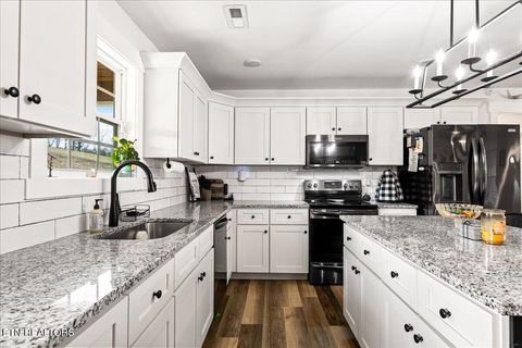 Tiny photo for 258 Old Middlesboro Hwy, LaFollette, TN 37766 (MLS # 1327481)