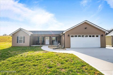 Photo of 258 Old Middlesboro Hwy, LaFollette, TN 37766 (MLS # 1327481)
