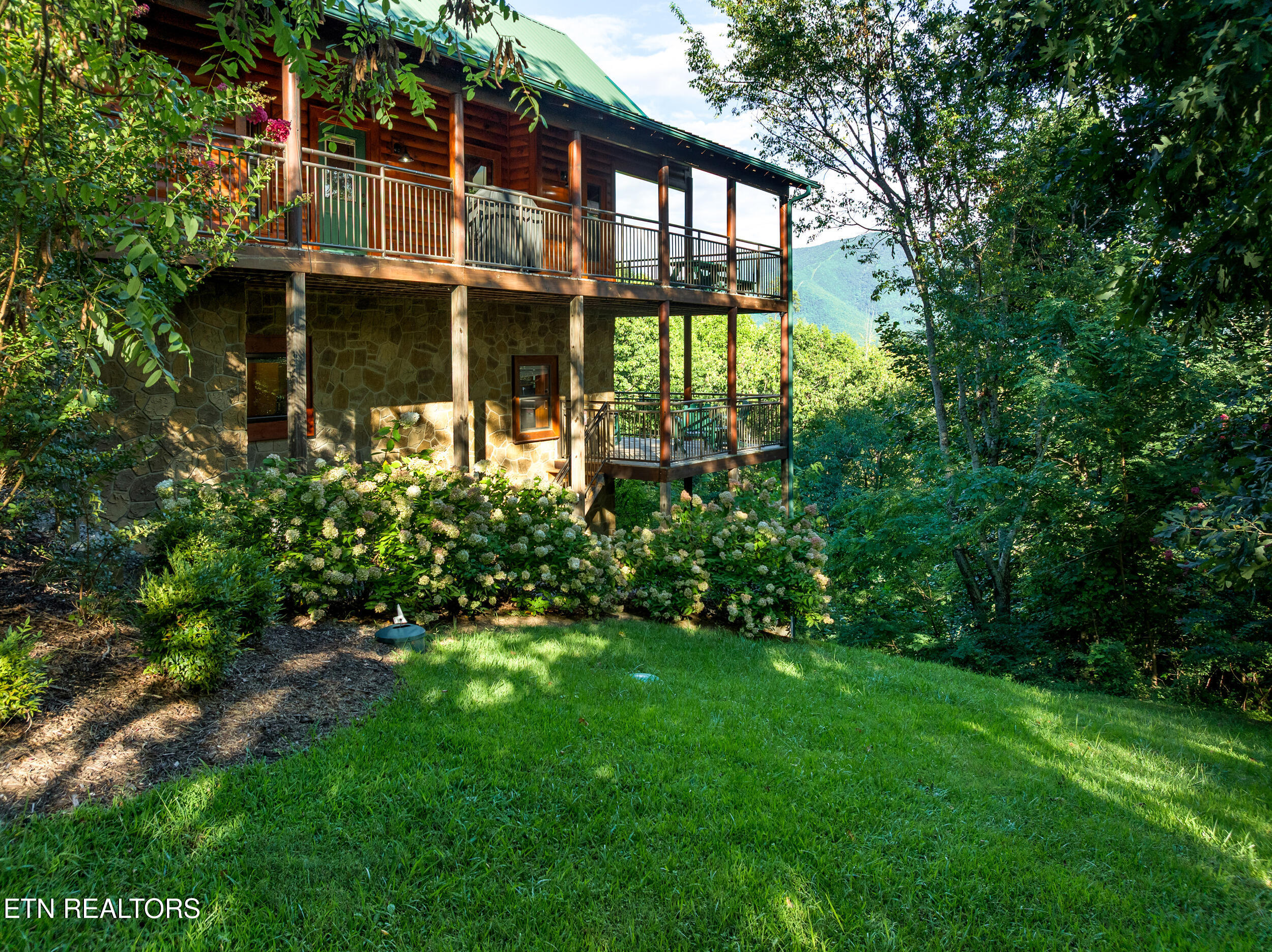 3808 Teaberry Ridge Lane