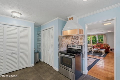 Tiny photo for 107 Park Lane, Oak Ridge, TN 37830 (MLS # 1355809)