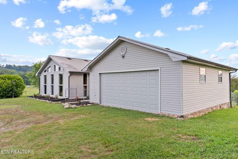 Tiny photo for 162 County Road 82, Athens, TN 37303 (MLS # 1347695)