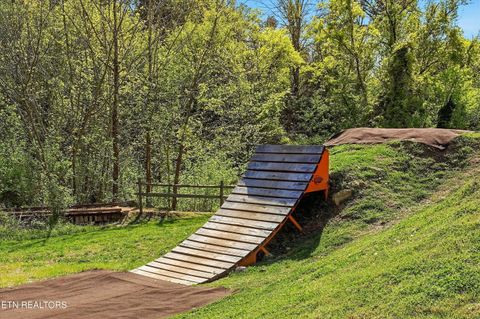 Tiny photo for 2117 McClung Ave, Knoxville, TN 37920 (MLS # 1336098)