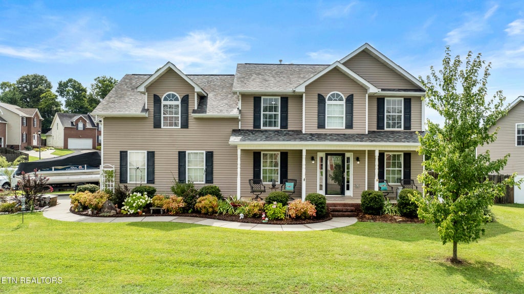 Photo of 5615 Gateswalk Lane, Knoxville, TN 37924 (MLS # 1309477)