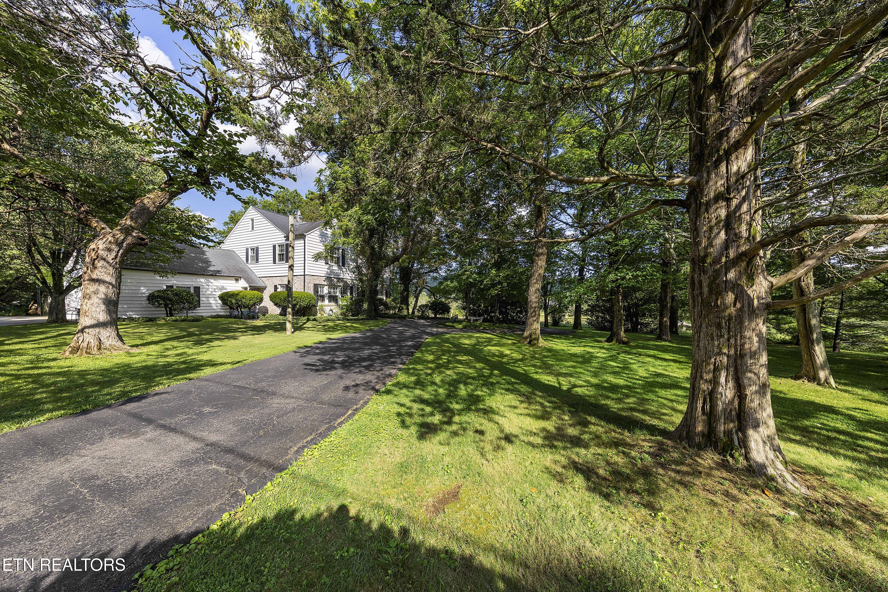 4700 Mccampbell Drive