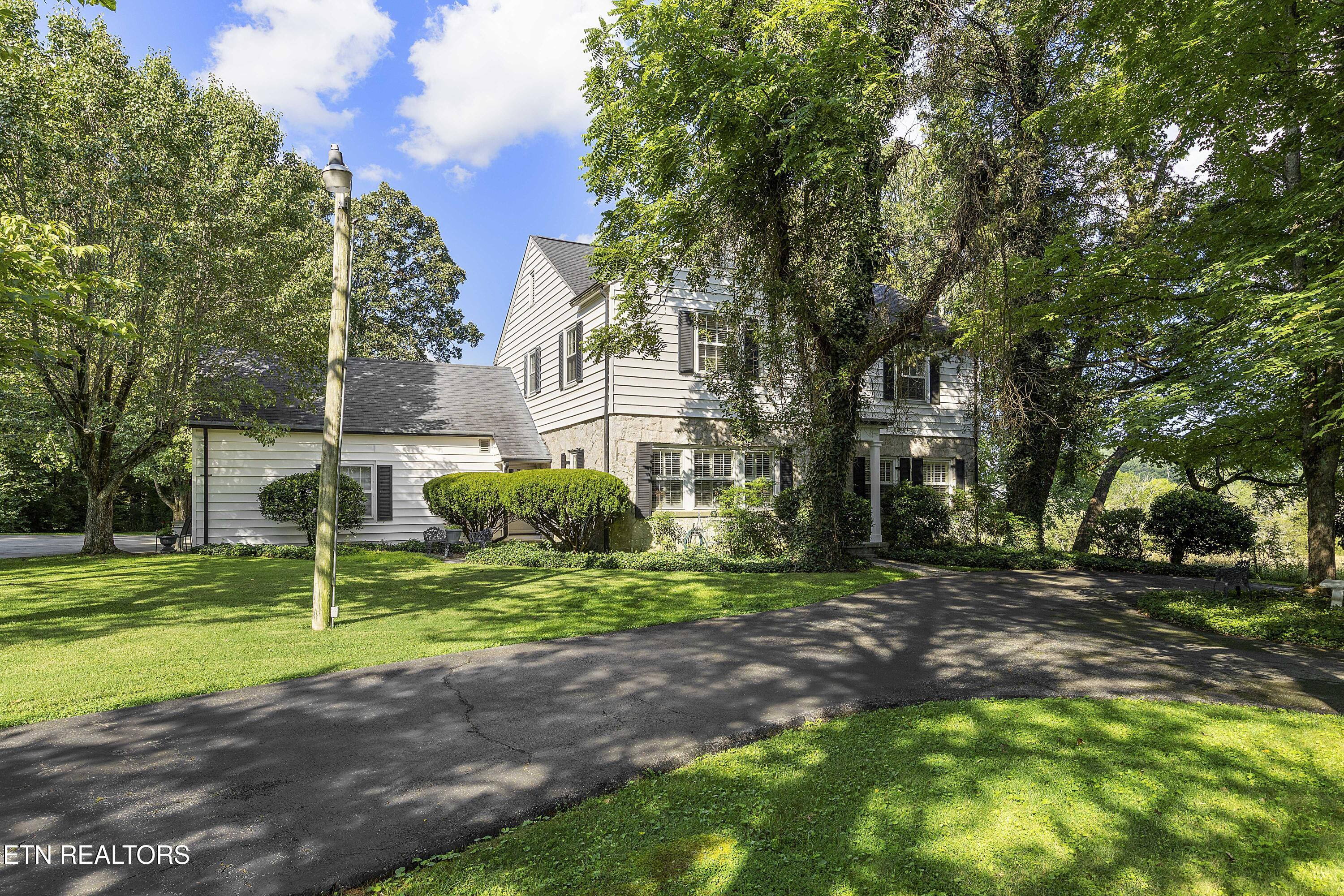 4700 Mccampbell Drive