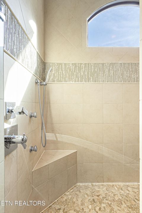 Tiny photo for 1550 New Hope Rd, Rockwood, TN 37854 (MLS # 1325744)