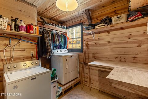 Tiny photo for 365 Co Rd 38, Riceville, TN 37370 (MLS # 1328107)