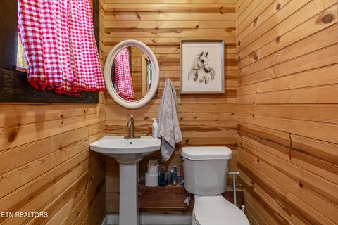 Tiny photo for 365 Co Rd 38, Riceville, TN 37370 (MLS # 1328107)