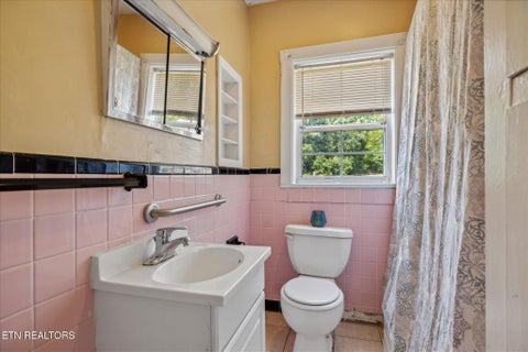 Tiny photo for 810 Ridge Rd, Maryville, TN 37803 (MLS # 1359559)