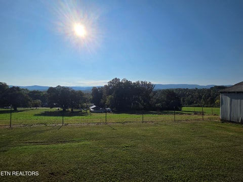 Tiny photo for 810 Ridge Rd, Maryville, TN 37803 (MLS # 1359559)