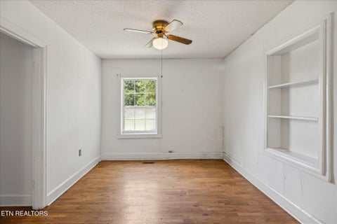 Tiny photo for 810 Ridge Rd, Maryville, TN 37803 (MLS # 1359559)