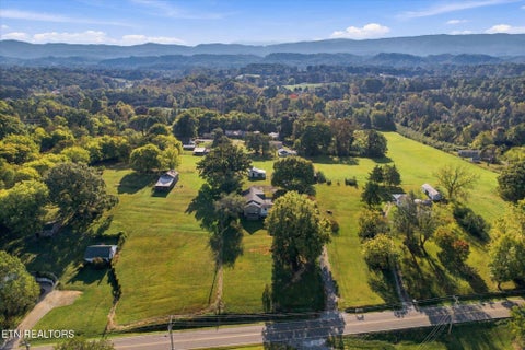 Tiny photo for 810 Ridge Rd, Maryville, TN 37803 (MLS # 1359559)