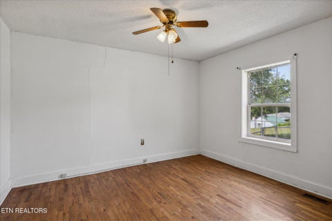 Tiny photo for 810 Ridge Rd, Maryville, TN 37803 (MLS # 1359559)