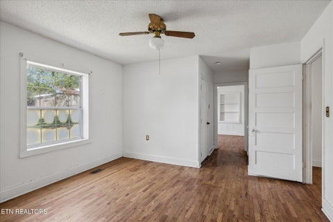 Tiny photo for 810 Ridge Rd, Maryville, TN 37803 (MLS # 1359559)