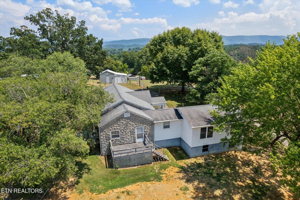 Photo of 810 Ridge Rd, Maryville, TN 37803 (MLS # 1359559)