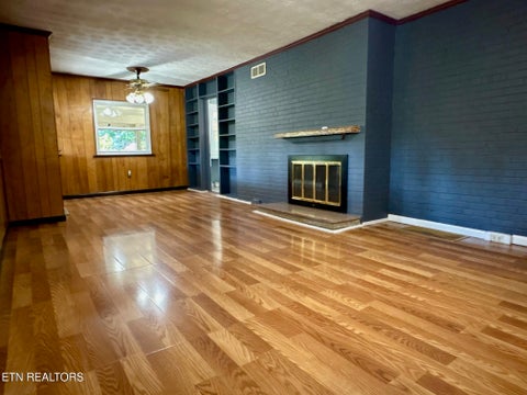 Tiny photo for 114 Townsend Rd, Oak Ridge, TN 37830 (MLS # 1357568)
