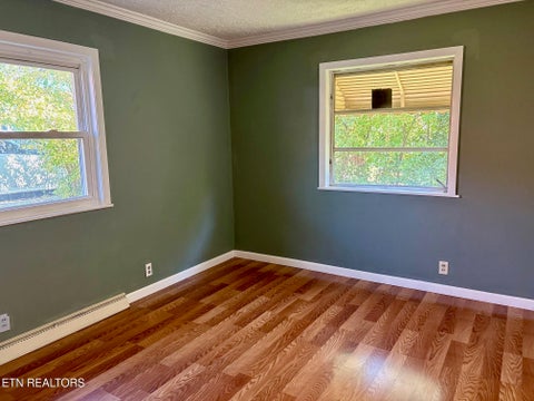 Tiny photo for 114 Townsend Rd, Oak Ridge, TN 37830 (MLS # 1357568)