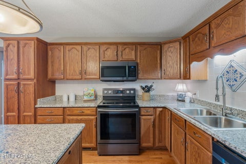 Tiny photo for 5175 Waller Ferry Rd, Lenoir City, TN 37771 (MLS # 1357323)