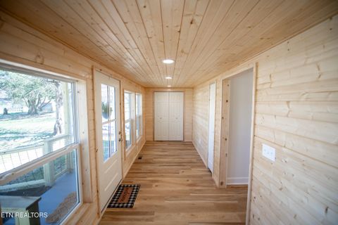 Tiny photo for 410 W Walnut St, Madisonville, TN 37354 (MLS # 1332440)