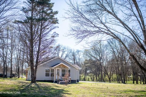 Tiny photo for 410 W Walnut St, Madisonville, TN 37354 (MLS # 1332440)