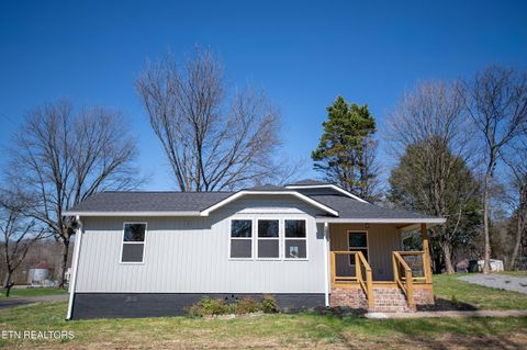 Tiny photo for 410 W Walnut St, Madisonville, TN 37354 (MLS # 1332440)