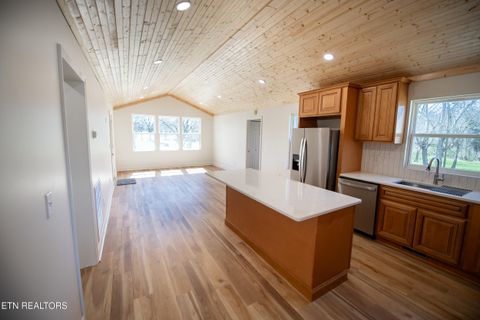 Tiny photo for 410 W Walnut St, Madisonville, TN 37354 (MLS # 1332440)