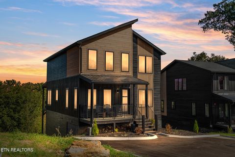 Photo of 519 New Venture Way, Sevierville, TN 37876 (MLS # 1317587)